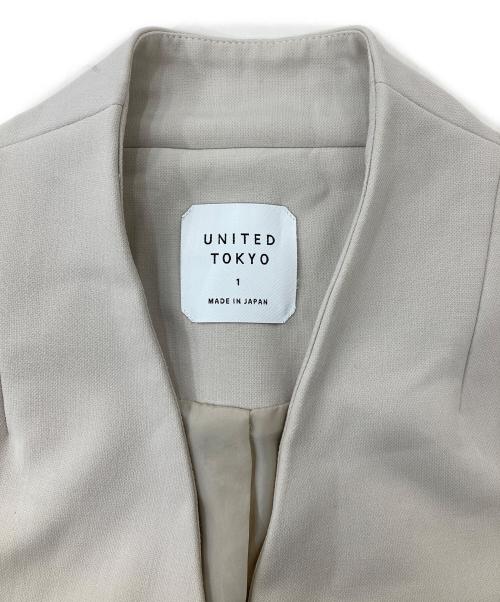 UNITED TOKYO（ユナイテッドトーキョー）UNITED TOKYO (ユナイテッドトーキョー) ダブルクロスVネックノーカラーコート アイボリー サイズ:１の古着・服飾アイテム