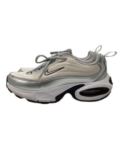NIKE（ナイキ）NIKE (ナイキ) ローカットスニーカー/エア マックス ポータル SE 001M SILV/BLK グレー サイズ:23.0の古着・服飾アイテム