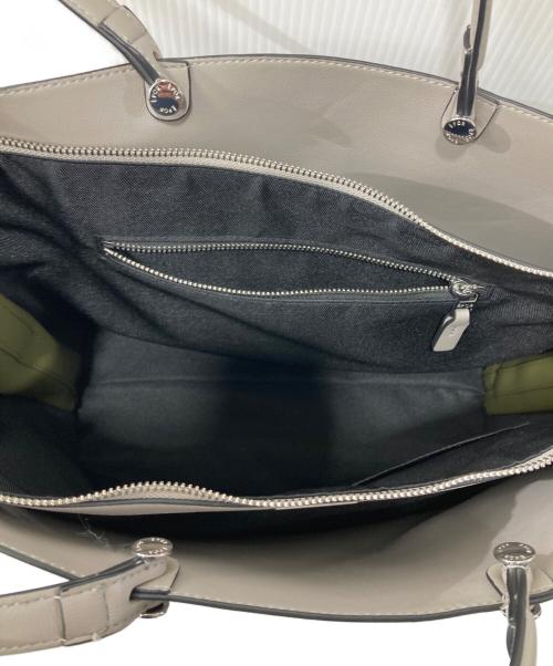 EPOR（エポール）EPOR (エポール) Y BAG Wide/2WAYショルダーバッグ グレーの古着・服飾アイテム