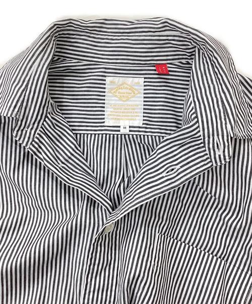 B:MING by BEAMS（ビーミングバイビームス）B:MING by BEAMS (ビーミングバイビームス) ストライプシャツ/BBBレギュラーカラーシャツ ブラック サイズ:Mの古着・服飾アイテム