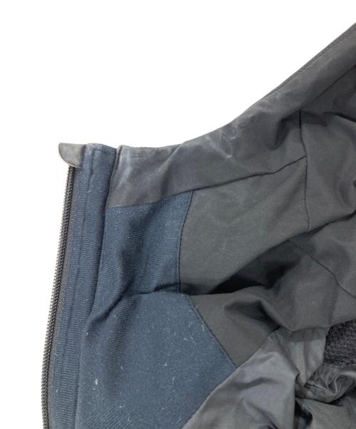 DESCENTE ALLTERRAIN（デザイント オルテライン）DESCENTE ALLTERRAIN (デザイント オルテライン) MIZUSAWA DOWN JACKET SHUTTLE/水沢ダウンジャケット シャトル ブラック サイズ:Sの古着・服飾アイテム