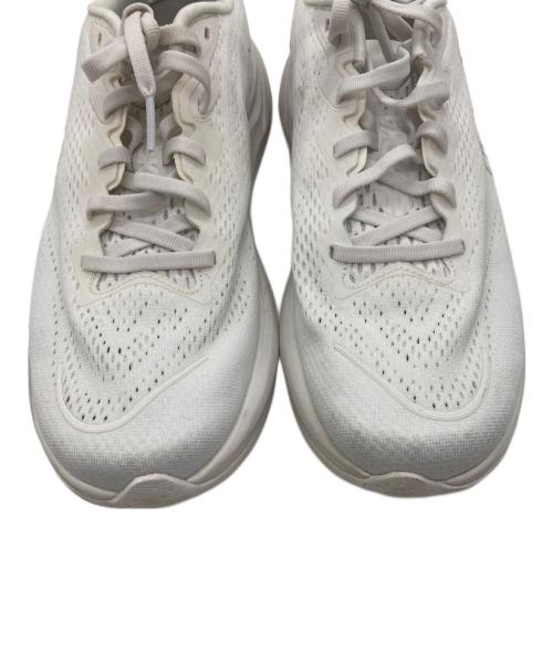 HOKA（ホカ）HOKA (ホカ) ローカットスニーカー/ RINCON 4 ホワイト サイズ:27の古着・服飾アイテム