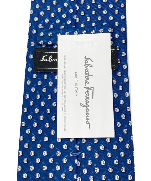 Salvatore Ferragamo（サルヴァトーレ フェラガモ）Salvatore Ferragamo (サルヴァトーレ フェラガモ) シルクネクタイ ネイビー サイズ:不明の古着・服飾アイテム
