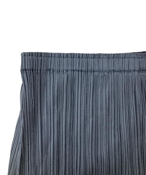 PLEATS PLEASE（プリーツプリーズ）PLEATS PLEASE (プリーツプリーズ) パンチングプリーツスカート グレー サイズ:サイズ２の古着・服飾アイテム