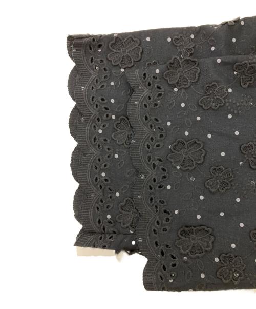 TSUHARU by samansa Mos2（ツハル バイ サマンサモスモス）TSUHARU by samansa Mos2 (ツハル バイ サマンサモスモス) 花柄メッシュ刺繍パンツ ブラック サイズ:Fの古着・服飾アイテム