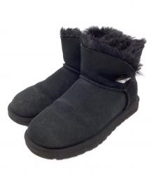 UGG（アグ）の古着「ベイリーボタン ミニ MINIムートンブーツ」｜ブラック