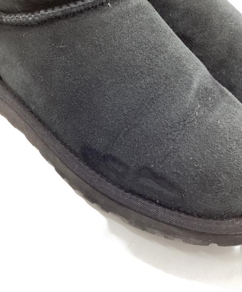 UGG（アグ）UGG (アグ) ベイリーボタン ミニ MINIムートンブーツ ブラック サイズ:23.0の古着・服飾アイテム