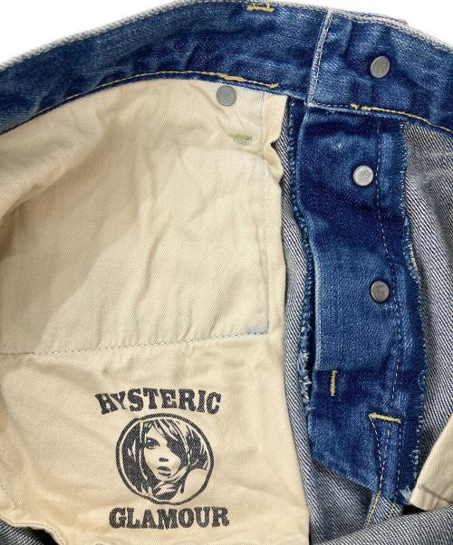 Hysteric Glamour（ヒステリックグラマー）Hysteric Glamour (ヒステリックグラマー) スタッズポケット ヒスガールペイント ストレートデニムパンツ インディゴ サイズ:32の古着・服飾アイテム