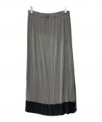 ISSEY MIYAKE FETEイッセイミヤケフェット）の古着「プリーツスカート」｜グレー