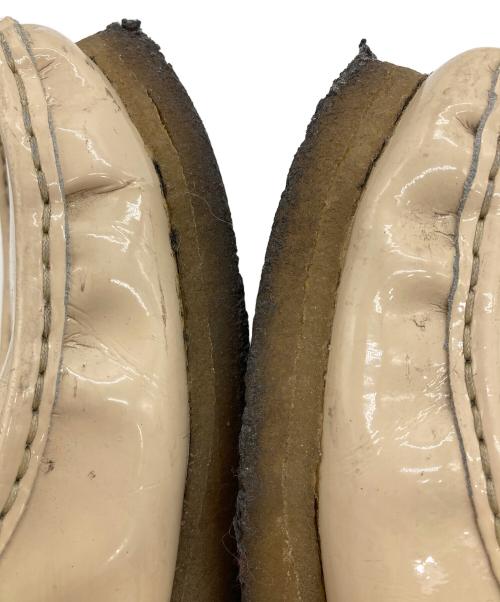 CLARKS（クラークス）CLARKS (クラークス) SUPREME (シュプリーム) ローカットスニーカー/Patent Leather Wallabee / パテントレザーワラビー ベージュ サイズ:25.5cmの古着・服飾アイテム
