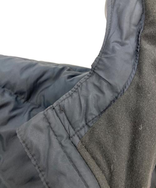 LEVI'S（リーバイス）LEVI'S (リーバイス) ダウンジャケット ブラック サイズ:XLの古着・服飾アイテム
