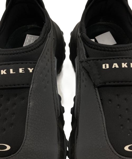 OAKLEY（オークリー）OAKLEY (オークリー) EDGE ICON スニーカー ブラック サイズ:28.0㎝の古着・服飾アイテム