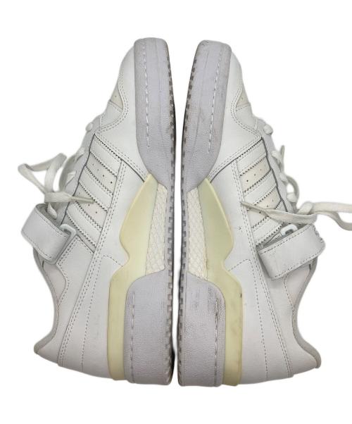 adidas（アディダス）adidas (アディダス) FORUM LOW ホワイト サイズ:28.5の古着・服飾アイテム