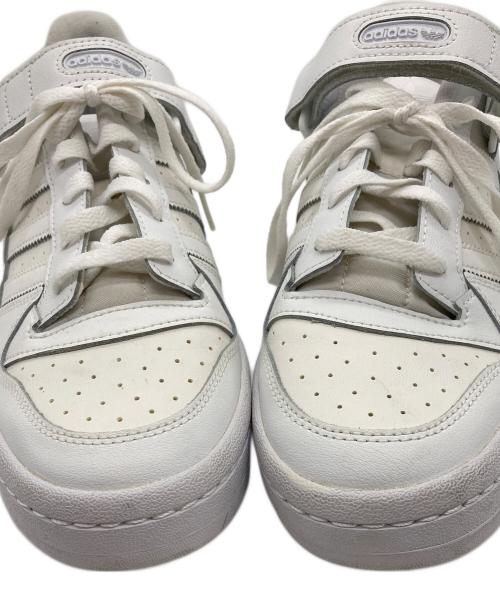 adidas（アディダス）adidas (アディダス) FORUM LOW ホワイト サイズ:28.5の古着・服飾アイテム