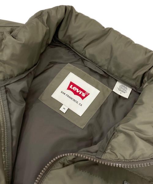 LEVI'S（リーバイス）LEVI'S (リーバイス) 中綿ベスト カーキ サイズ:Mの古着・服飾アイテム