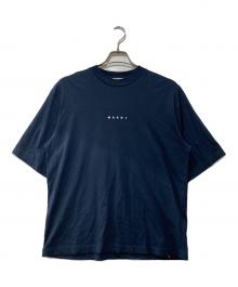 MARNI（マルニ）の古着「コットンクルーネックS/Sロゴカットソー」｜ネイビー