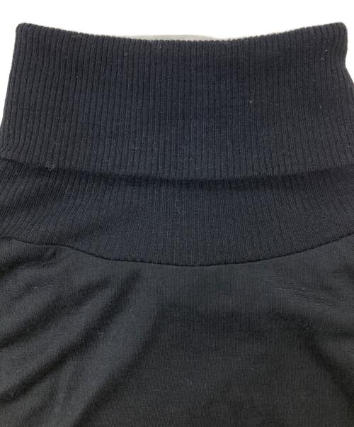COGTHEBIGSMOKE（コグザビッグスモーク）COGTHEBIGSMOKE (コグザビッグスモーク) MATILDA POLLO NECK ABANICOS TOP/ハイネックニット ブラック サイズ:表記なしの古着・服飾アイテム