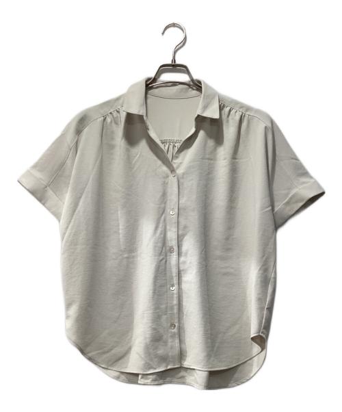 LAUTRE AMONT（ロートレアモン）LAUTRE AMONT (ロートレアモン) 【ラクする美人服】スキッパーブラウス ベージュ サイズ:38の古着・服飾アイテム