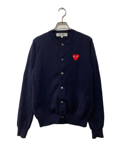 PLAY COMME des GARCONS（プレイコムデギャルソン）PLAY COMME des GARCONS (プレイコムデギャルソン) ハートワッペンクルーネックカーディガン ネイビー サイズ:Lの古着・服飾アイテム