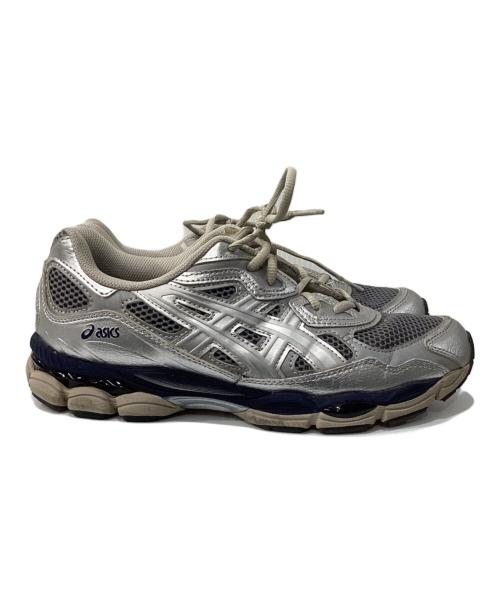 asics（アシックス）asics (アシックス) ローカットスニーカー/GEL-NYC シルバー サイズ:26の古着・服飾アイテム