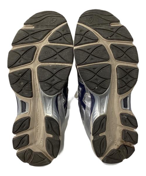 asics（アシックス）asics (アシックス) ローカットスニーカー/GEL-NYC シルバー サイズ:26の古着・服飾アイテム