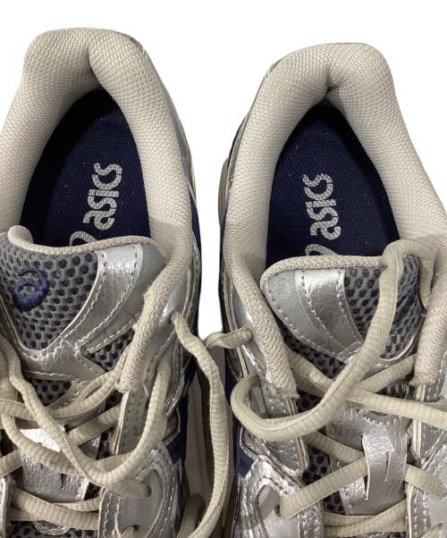 asics（アシックス）asics (アシックス) ローカットスニーカー/GEL-NYC シルバー サイズ:26の古着・服飾アイテム