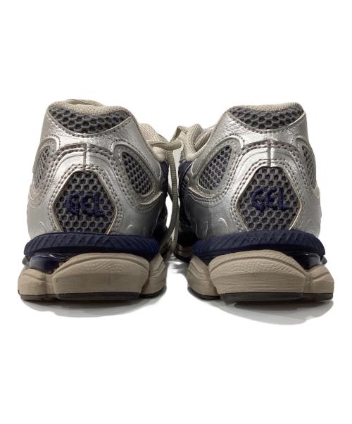 asics（アシックス）asics (アシックス) ローカットスニーカー/GEL-NYC シルバー サイズ:26の古着・服飾アイテム