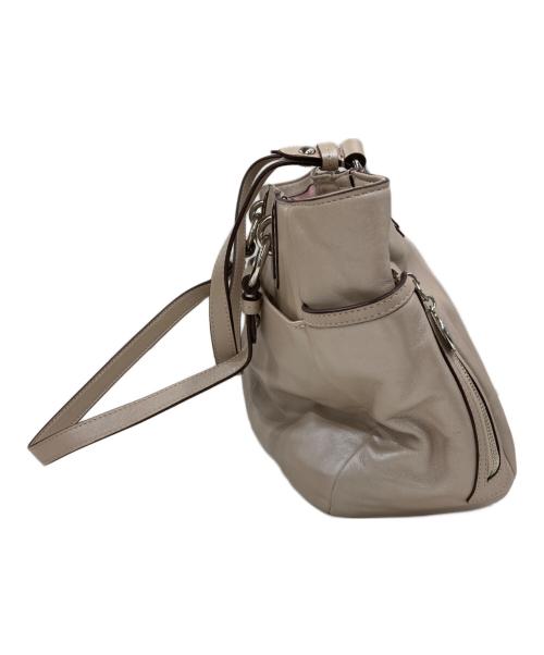 COACH（コーチ）COACH (コーチ) ギャラリーレザージップトートバッグ ベージュの古着・服飾アイテム