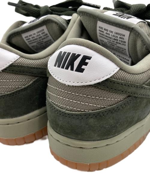 NIKE（ナイキ）NIKE (ナイキ) ローカットスニーカー オリーブ サイズ:24の古着・服飾アイテム