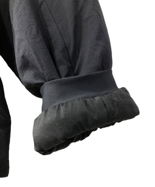 ARC'TERYX（アークテリクス）ARC'TERYX (アークテリクス) ATOM AR HOODY/アトムARフーディジャケット ブラック サイズ:Lの古着・服飾アイテム