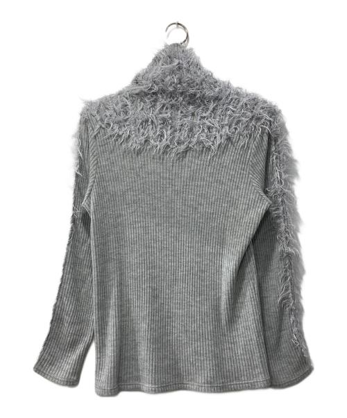 ISSEY MIYAKE（イッセイミヤケ）ISSEY MIYAKE (イッセイミヤケ) フェザータートルニット グレー サイズ:2の古着・服飾アイテム