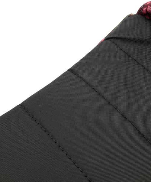 GREGORY（グレゴリー）GREGORY (グレゴリー) 花柄ウエストバッグ カーキの古着・服飾アイテム