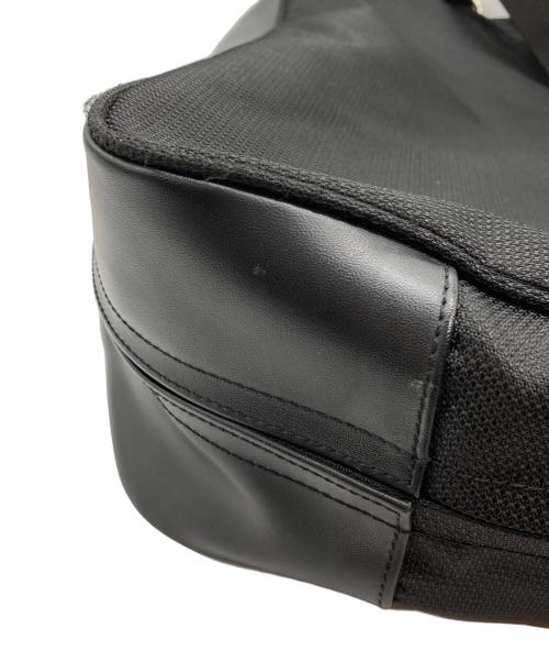 TUMI（トゥミ）TUMI (トゥミ) メッセンジャーバッグ ブラックの古着・服飾アイテム