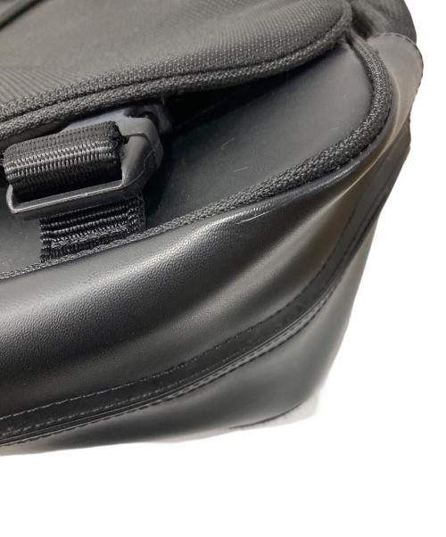 TUMI（トゥミ）TUMI (トゥミ) メッセンジャーバッグ ブラックの古着・服飾アイテム