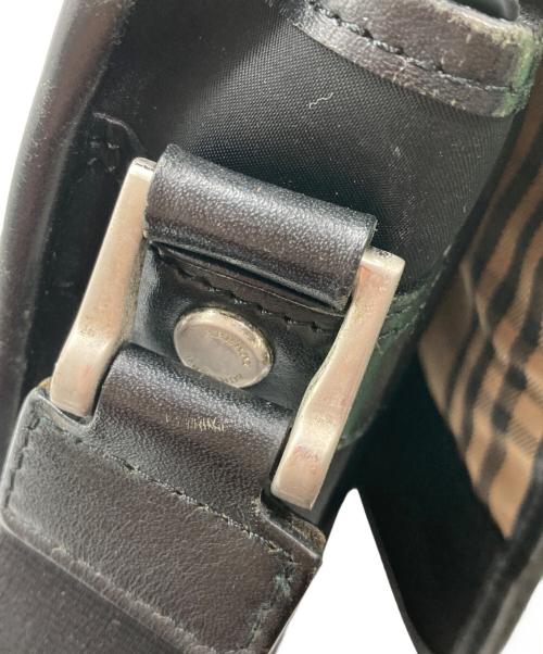 BURBERRY（バーバリー）BURBERRY (バーバリー) ショルダーバッグ ブラックの古着・服飾アイテム