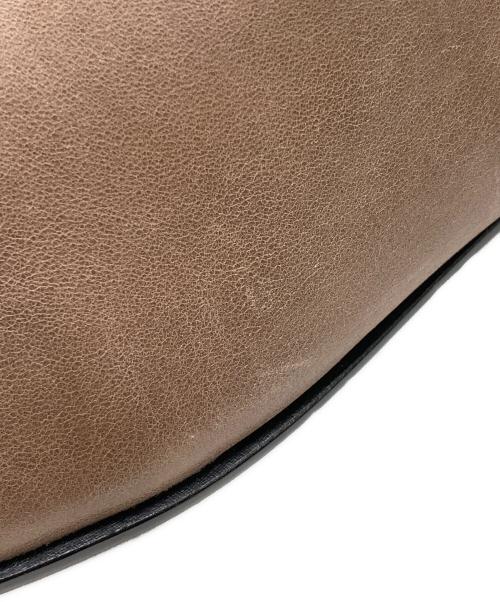 Alfredo BANNISTER（アルフレッドバニスター）Alfredo BANNISTER (アルフレッドバニスター) ダーツホールカットシューズ ブラウン サイズ:SIZE40の古着・服飾アイテム