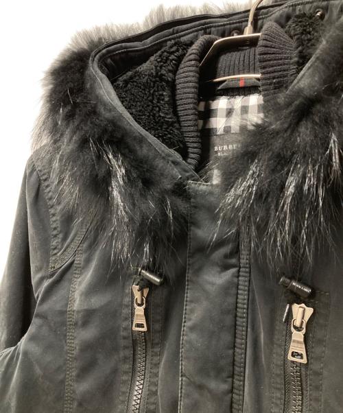 BURBERRY BLACK LABEL（バーバリーブラックレーベル）BURBERRY BLACK LABEL (バーバリーブラックレーベル) ファー付きジャケット ブラック サイズ:Lの古着・服飾アイテム