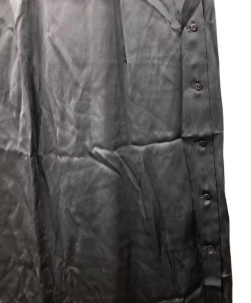 Plage（プラージュ）Plage (プラージュ) サテンスカート ブラック サイズ:F 未使用品の古着・服飾アイテム