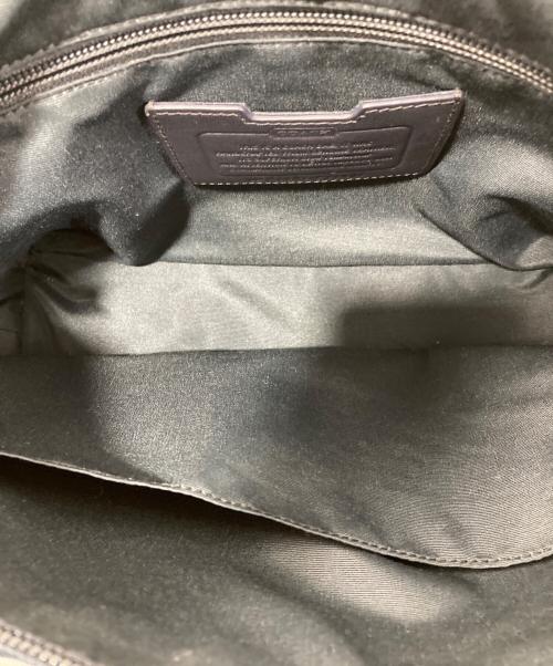 COACH（コーチ）COACH (コーチ) レザーショルダーバッグ ネイビーの古着・服飾アイテム