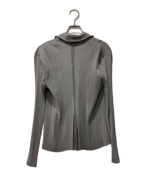 ISSEY MIYAKE FETE（イッセイ ミヤケ フェット）ISSEY MIYAKE FETE (イッセイ ミヤケ フェット) プリーツジャケット グレー サイズ:3の古着・服飾アイテム