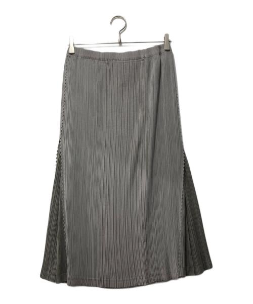 ISSEY MIYAKE FETE（イッセイミヤケフェット）ISSEY MIYAKE FETE (イッセイミヤケフェット) プリーツスカート グレー サイズ:3の古着・服飾アイテム