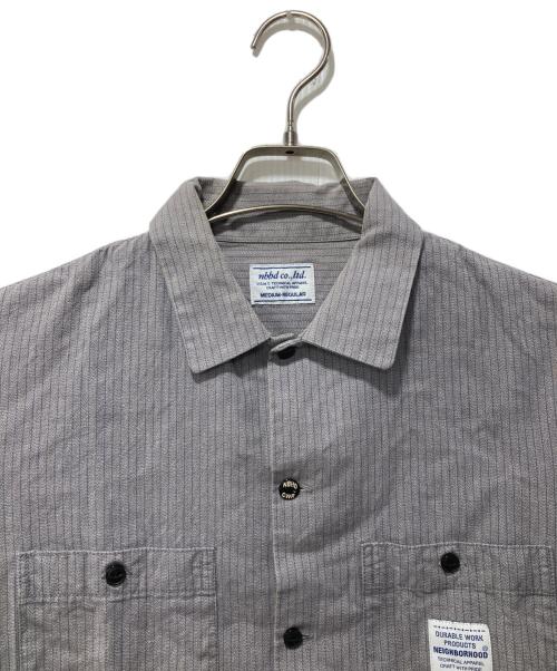 NEIGHBORHOOD（ネイバーフッド）NEIGHBORHOOD (ネイバーフッド) CLASSIC WORK STRIPE /C-SHIRT.LS グレー サイズ:Mの古着・服飾アイテム