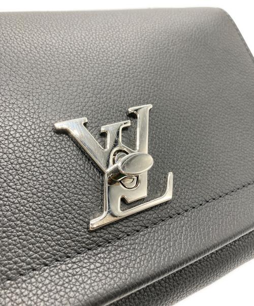 LOUIS VUITTON（ルイ ヴィトン）LOUIS VUITTON (ルイ ヴィトン) セミショルダーバッグ ブラックの古着・服飾アイテム