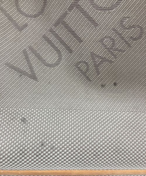 LOUIS VUITTON（ルイ ヴィトン）LOUIS VUITTON (ルイ ヴィトン) ショルダーバッグ ベージュの古着・服飾アイテム