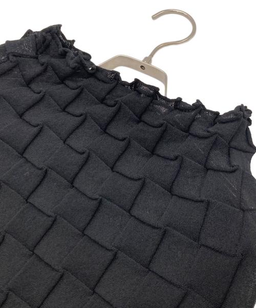 ISSEY MIYAKE（イッセイミヤケ）ISSEY MIYAKE (イッセイミヤケ) WOOL SHELL KNIT ブラック サイズ:Ⅿの古着・服飾アイテム