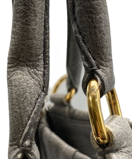 PRADA（プラダ）PRADA (プラダ) ハンドバッグ グレーの古着・服飾アイテム