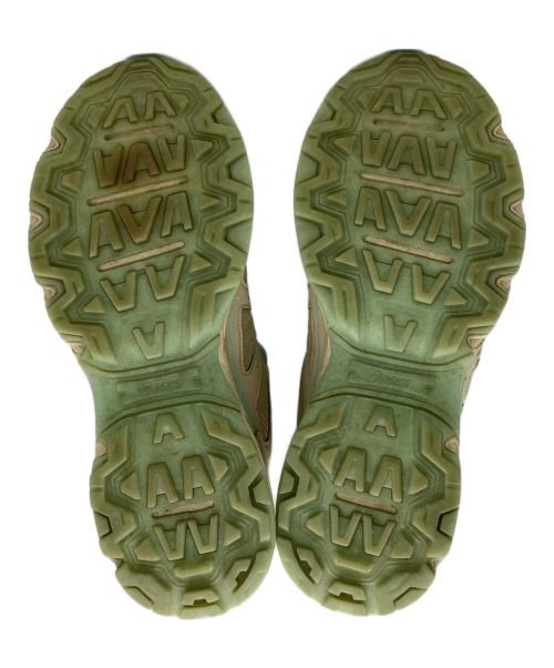 asics（アシックス）asics (アシックス) ローカットスニーカー カーキ サイズ:US8.5の古着・服飾アイテム