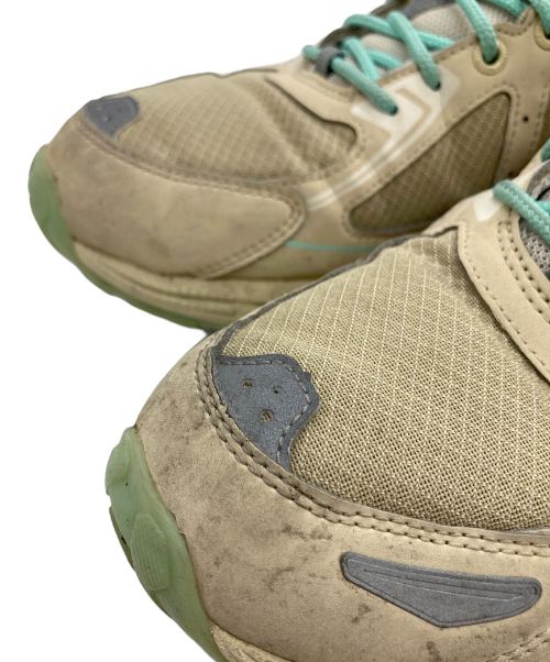 asics（アシックス）asics (アシックス) ローカットスニーカー カーキ サイズ:US8.5の古着・服飾アイテム