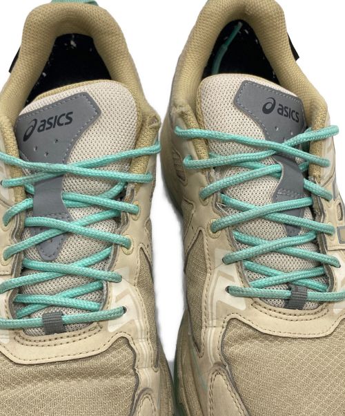 asics（アシックス）asics (アシックス) ローカットスニーカー カーキ サイズ:US8.5の古着・服飾アイテム