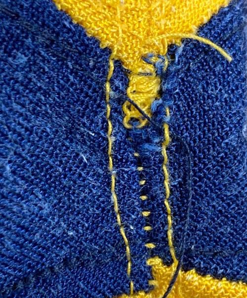 Champion（チャンピオン）Champion (チャンピオン) ヴィンテージフットボールカットソー イエロー サイズ:Sの古着・服飾アイテム